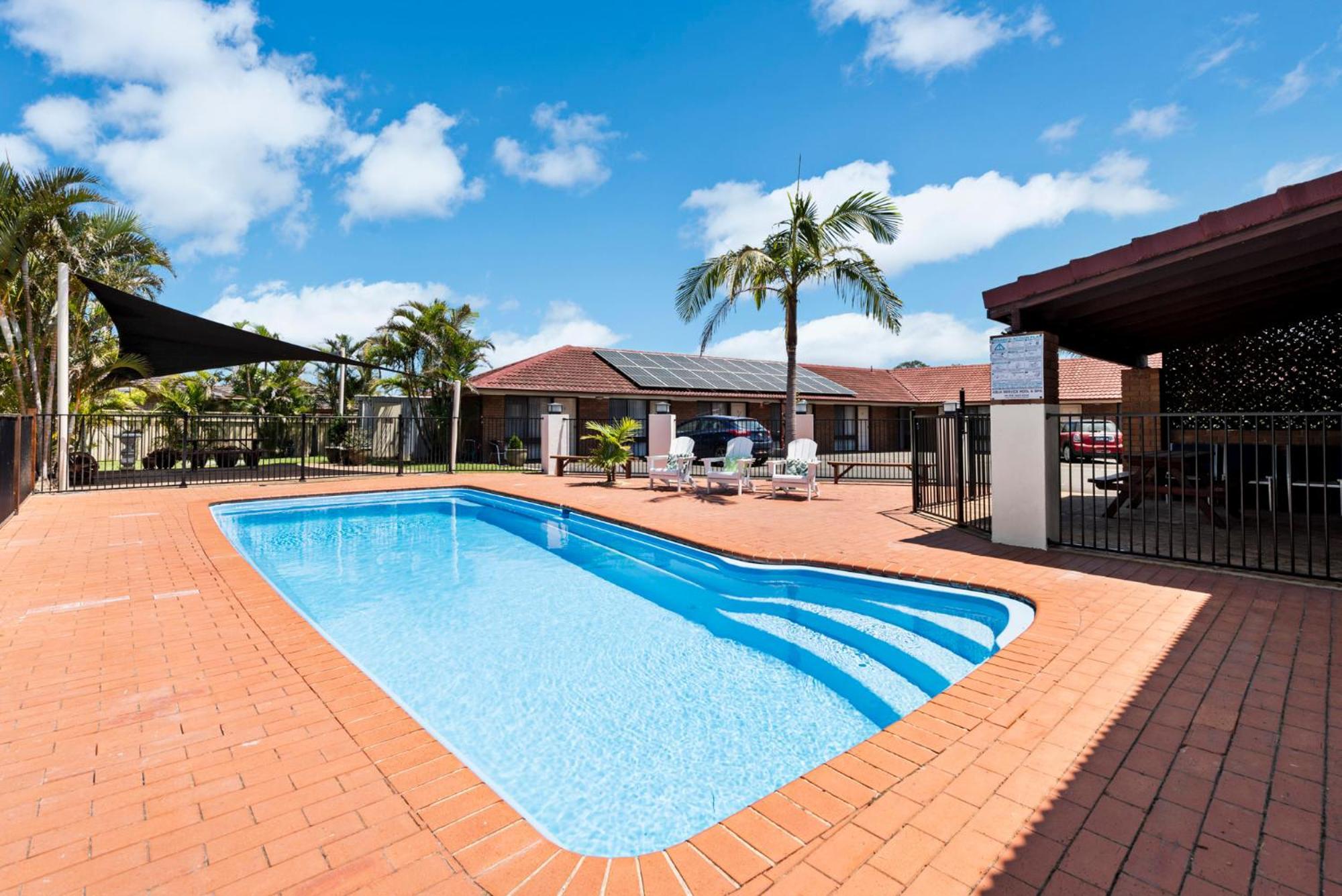 Bomaderry Motor Inn Nowra Exterior photo